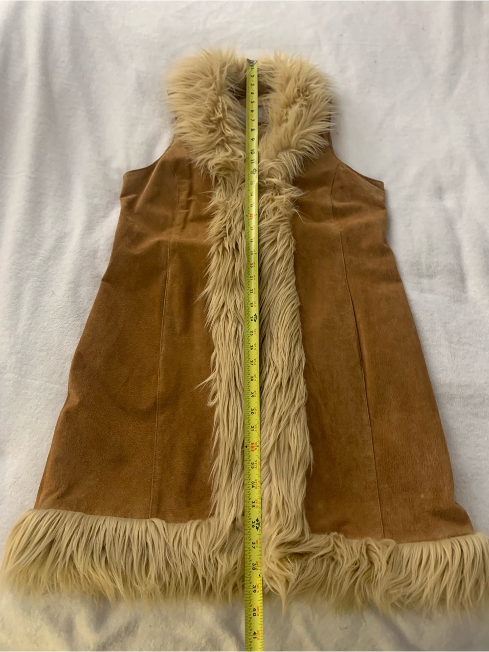 Wilsons Leather Maxima Penny Lane Style Long Suede Leather Fur Trim Vest Size L - Picture 14 of 16